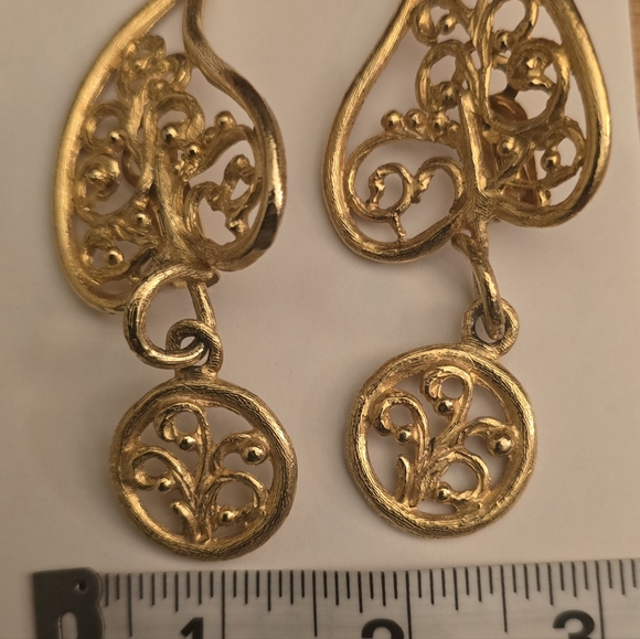 Rare Signed Runway Cadoro Earrings - Picture 10 of 10